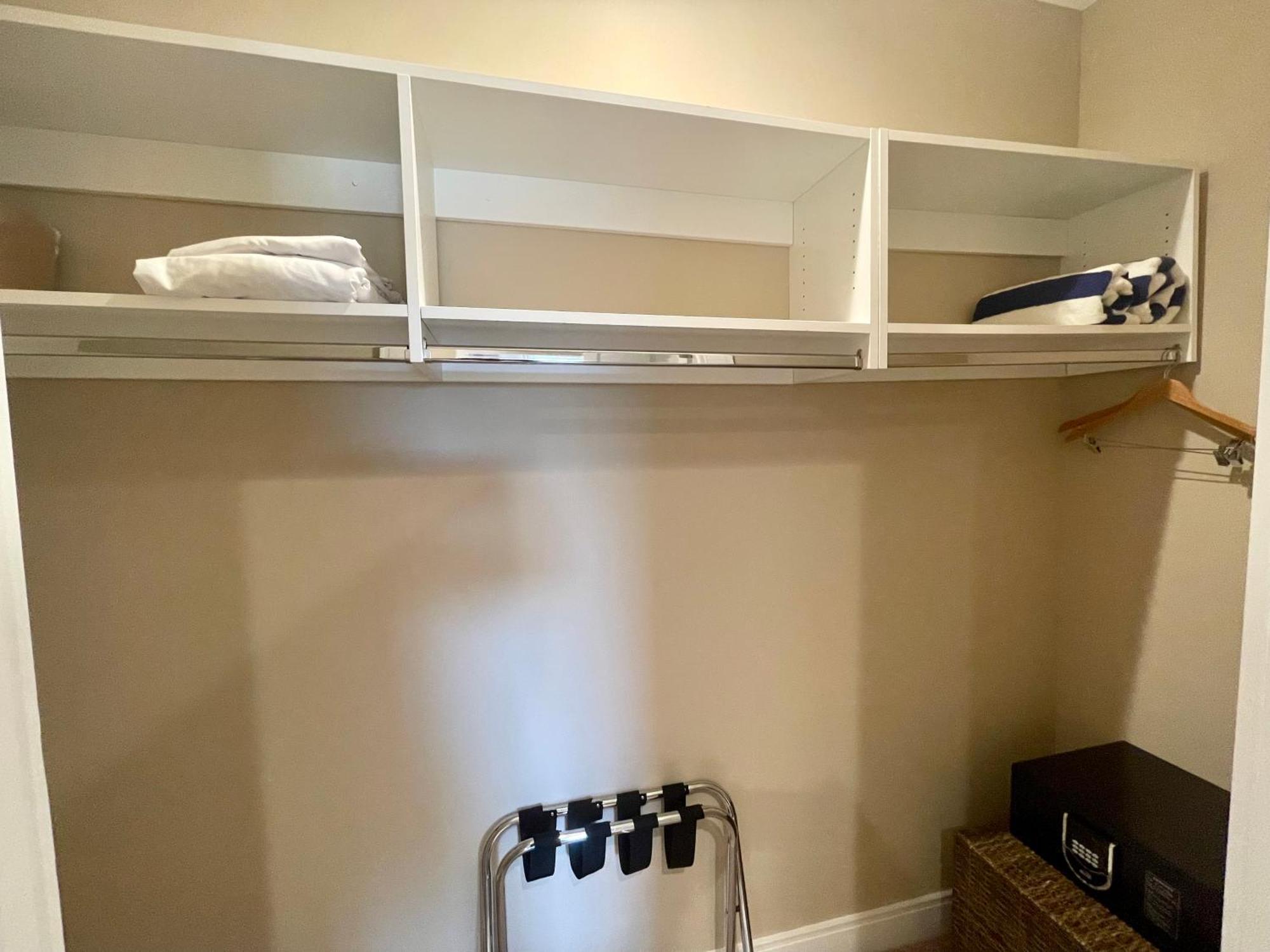 Luxury Home In Orlando With Private Hot Tub - 7 Min From Disney Parks - 3 Bedrooms And 4 Bathrooms! 外观 照片